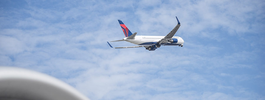 Delta refuerza su red en España